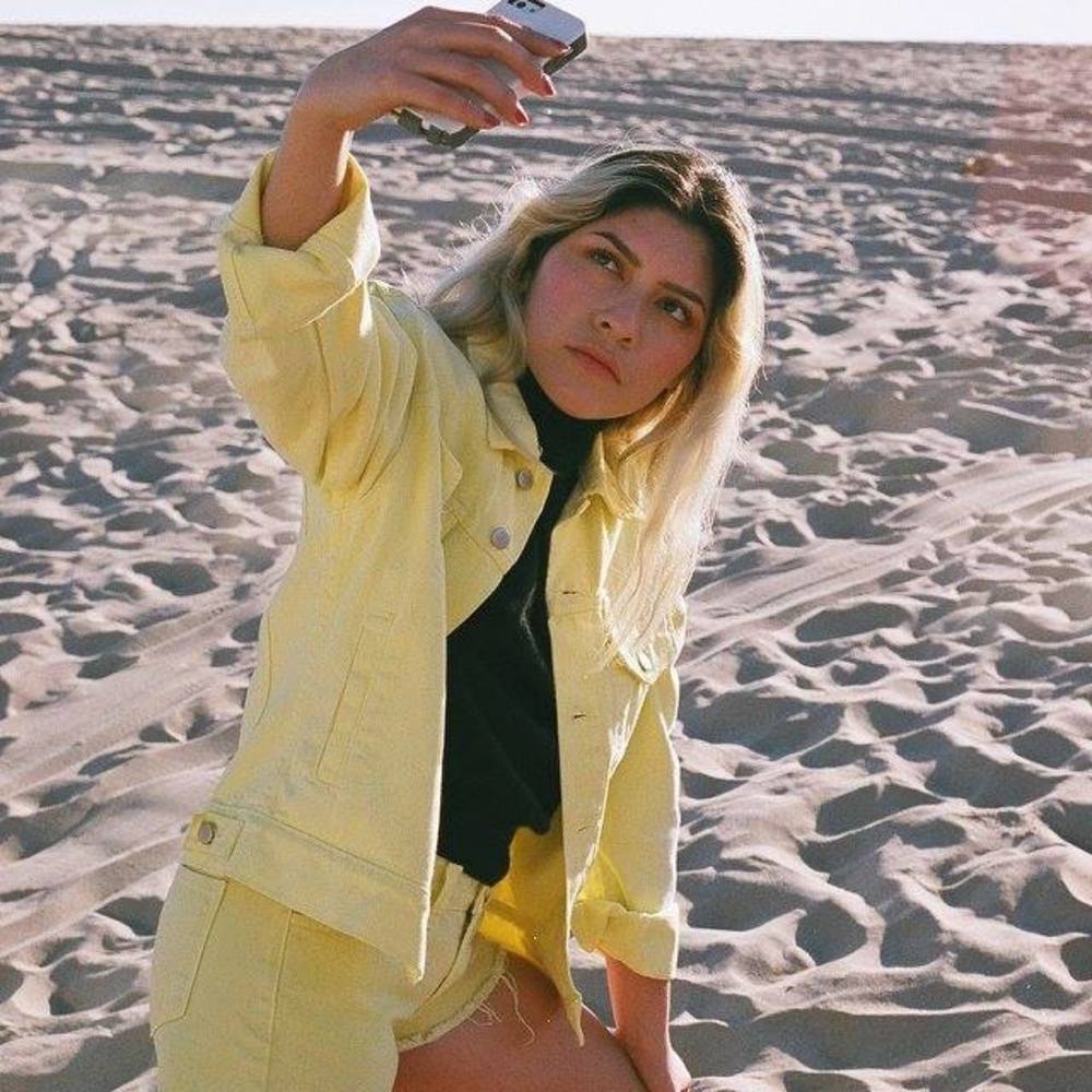 Meet your Posher, Lizbeth